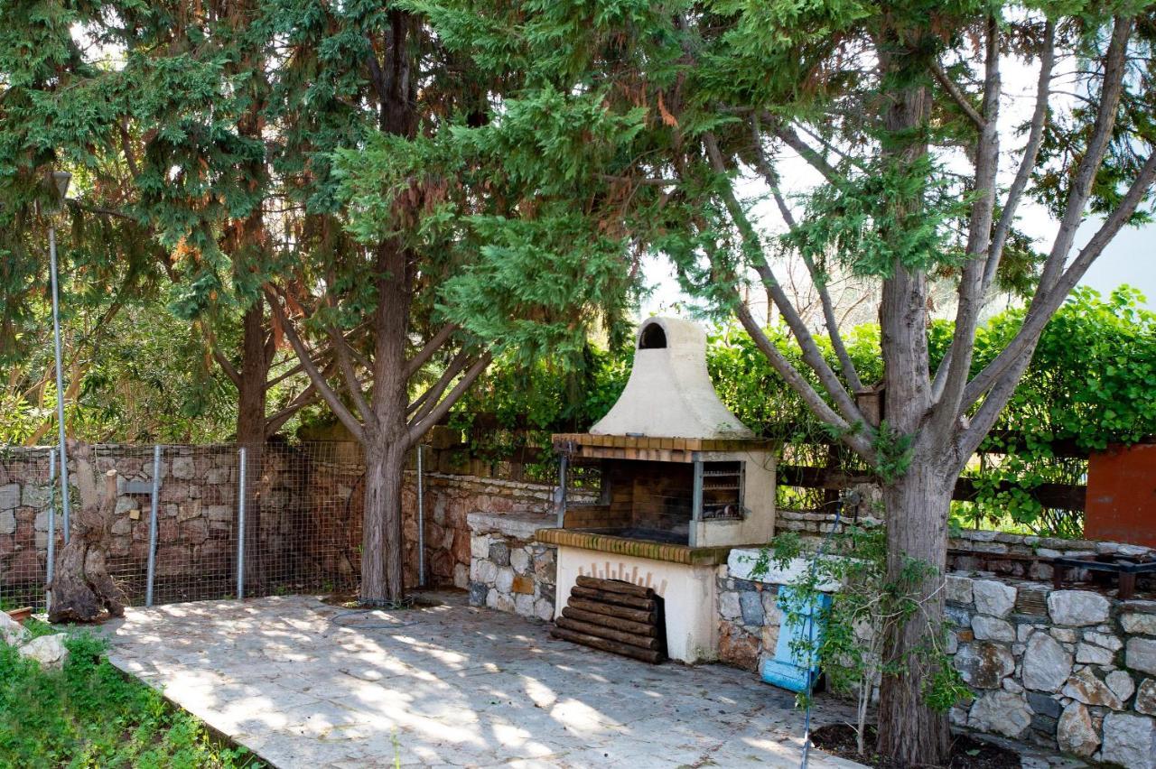 Villa Astravi Ialysos  Exteriör bild
